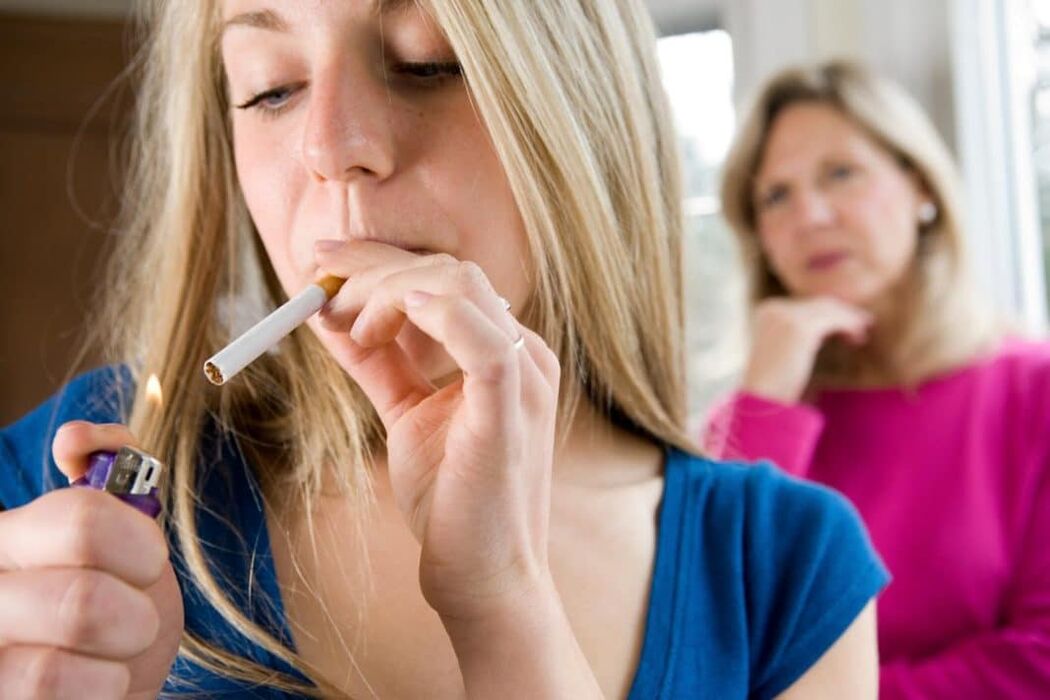 Family Relationships May Lead to Teen Smoking